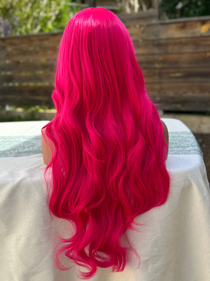 Peruca Sintética Longa Ondulada Rosa Fuchsia Com Franja