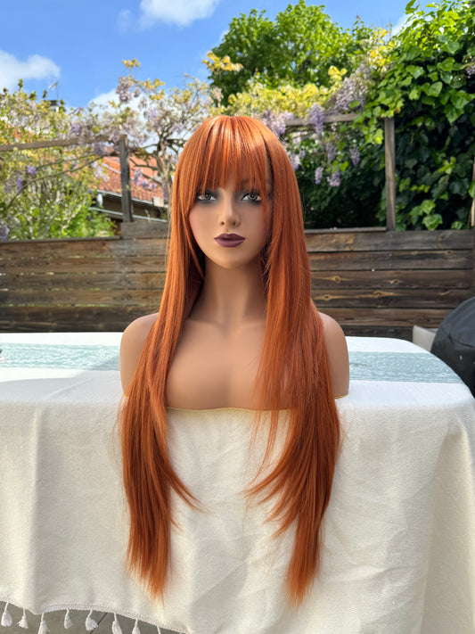 Perruque Synthétique Longue Rousse Lisse Avec Frange