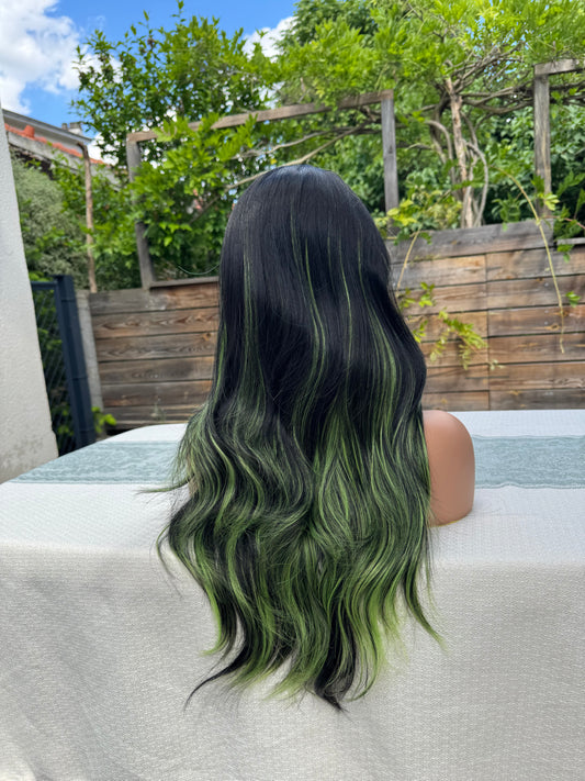 Perruque Synthétique Longue Noire Mèches Vert Néon